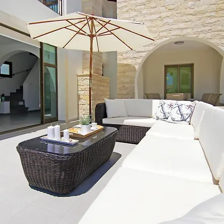 Nyaraló Holiday Athkyb15